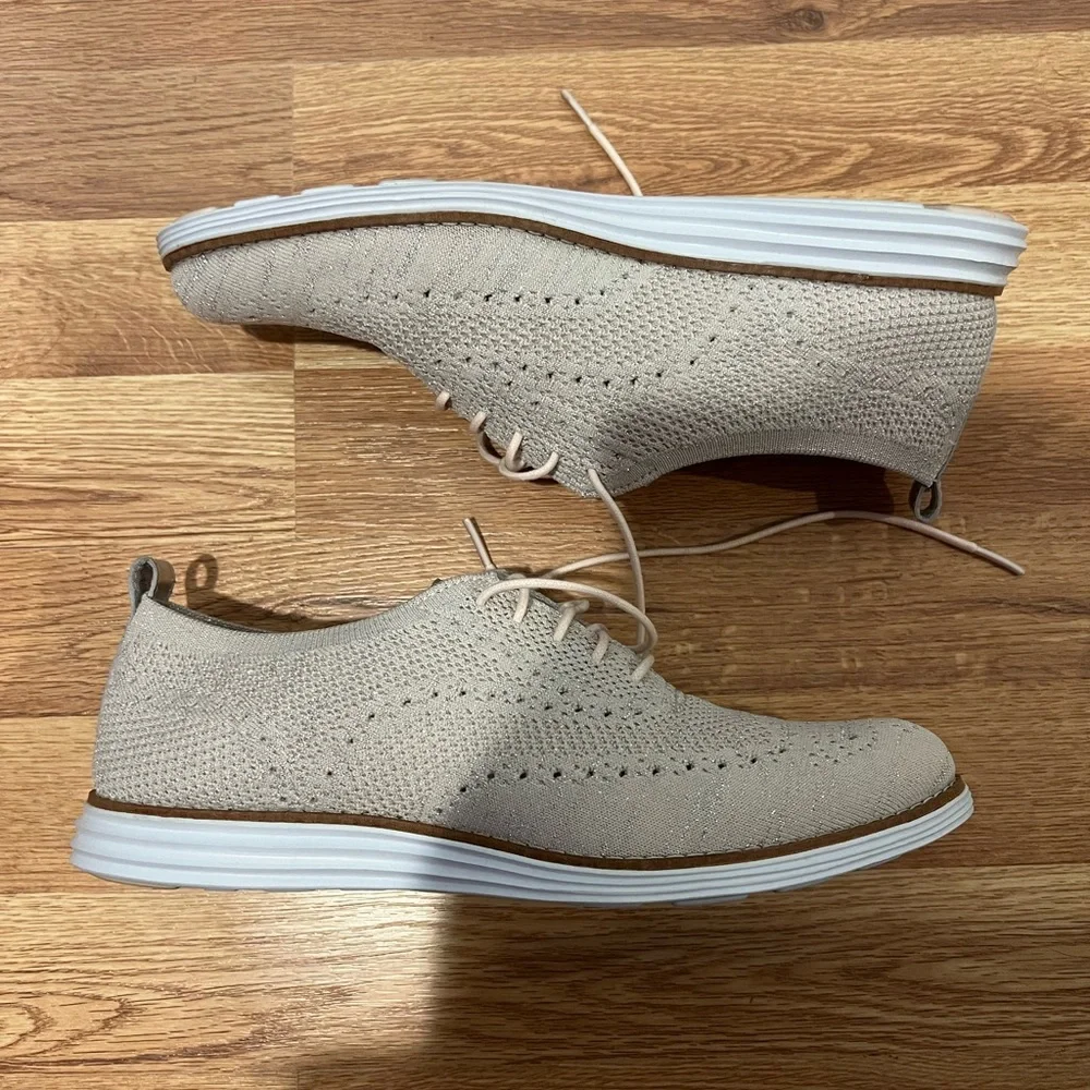 Cole Haan Original Grand Oxfords. Size 10. - Picture 3 of 4